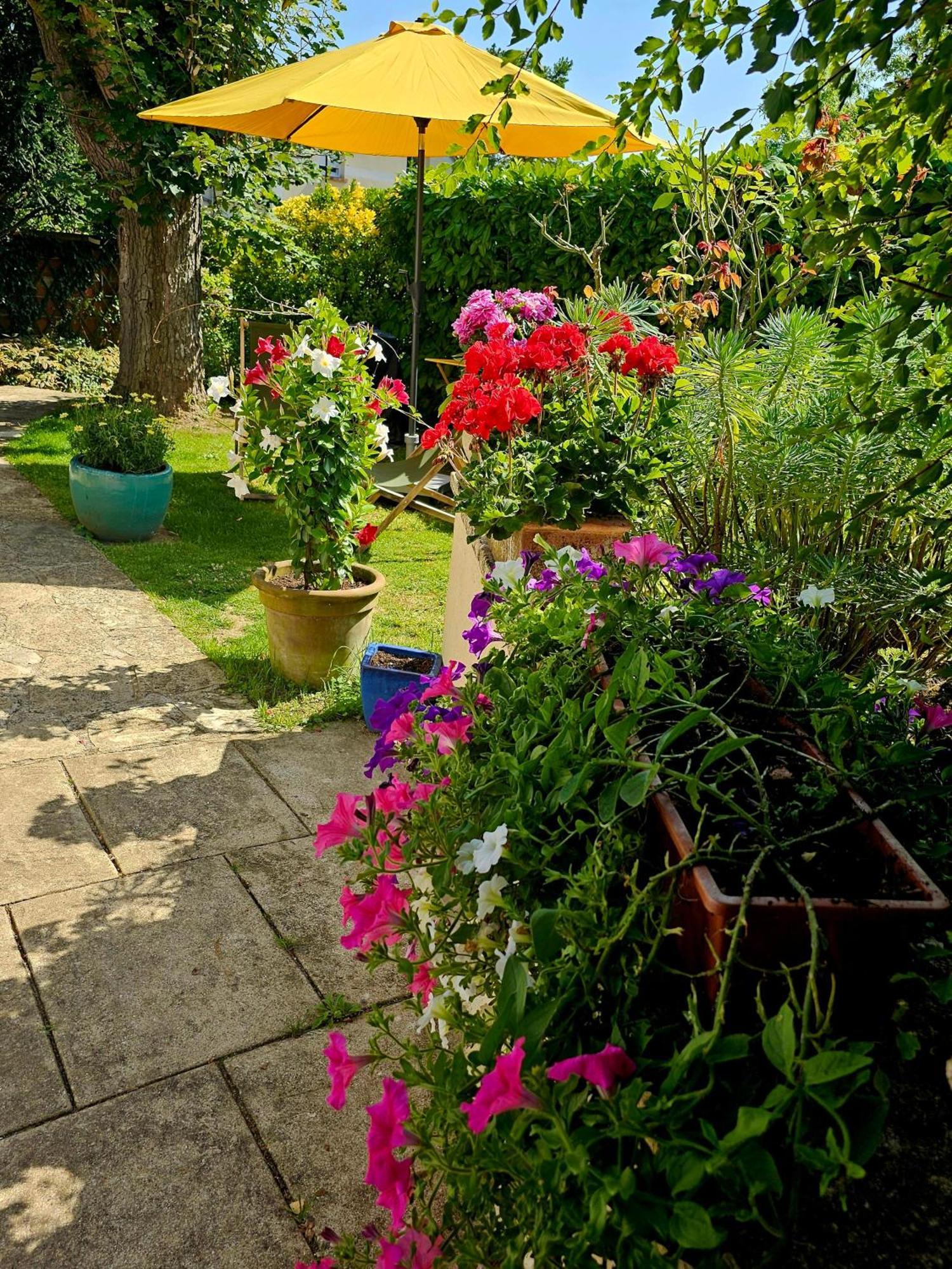 Villa Clair Logis Giverny Esterno foto